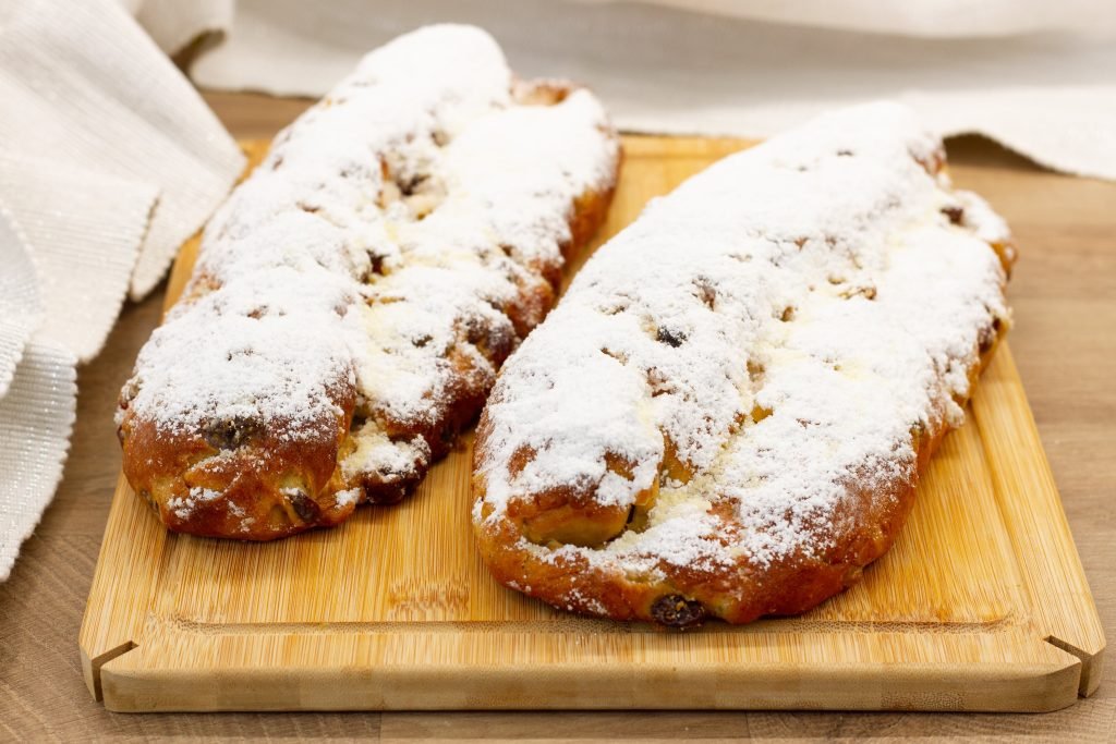 Przepis na Stollen czyli niemiecki chleb świąteczny